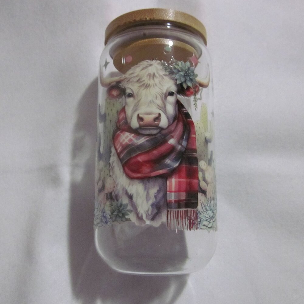 Cow w/ Scarf | 16oz Glass Can Cup.